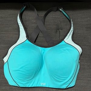 Victoria's Secret VSX Sport - Sports Bra 34DD